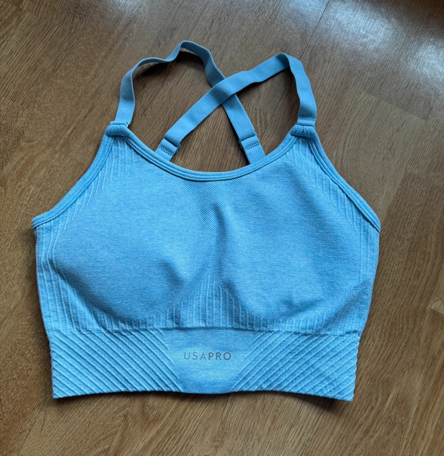 USA PRO Seamless Adjustable Sports Bra