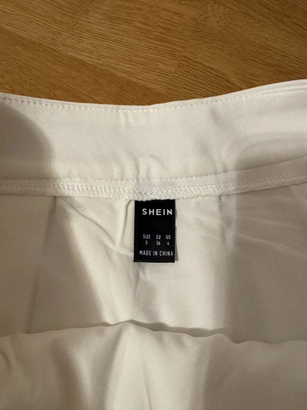 SheIn white short pleated skirt Size S