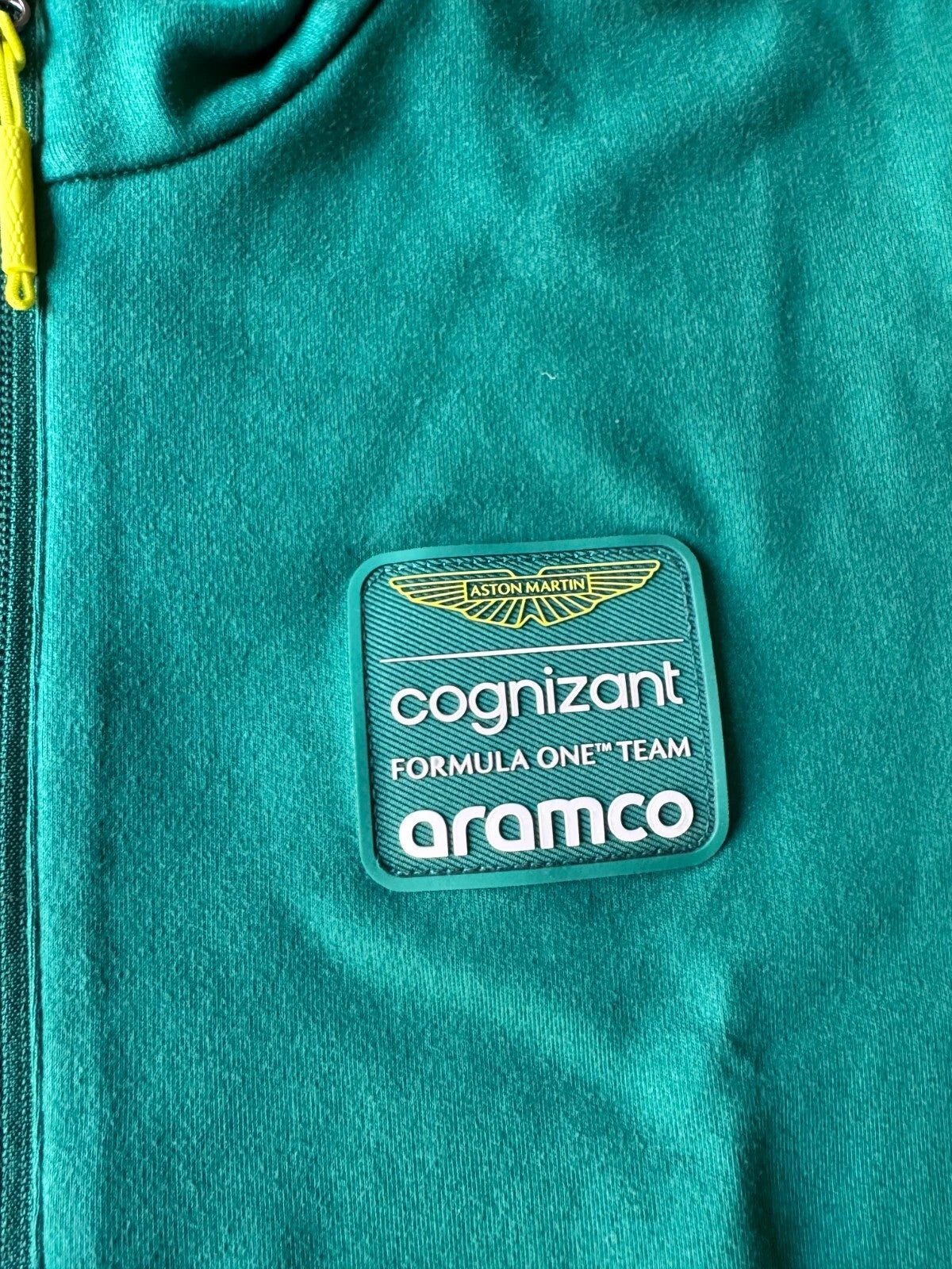 ARAMCO Aston Martin F1 Team Men's Size S 1/4 Zip Sweatshirt  Size S