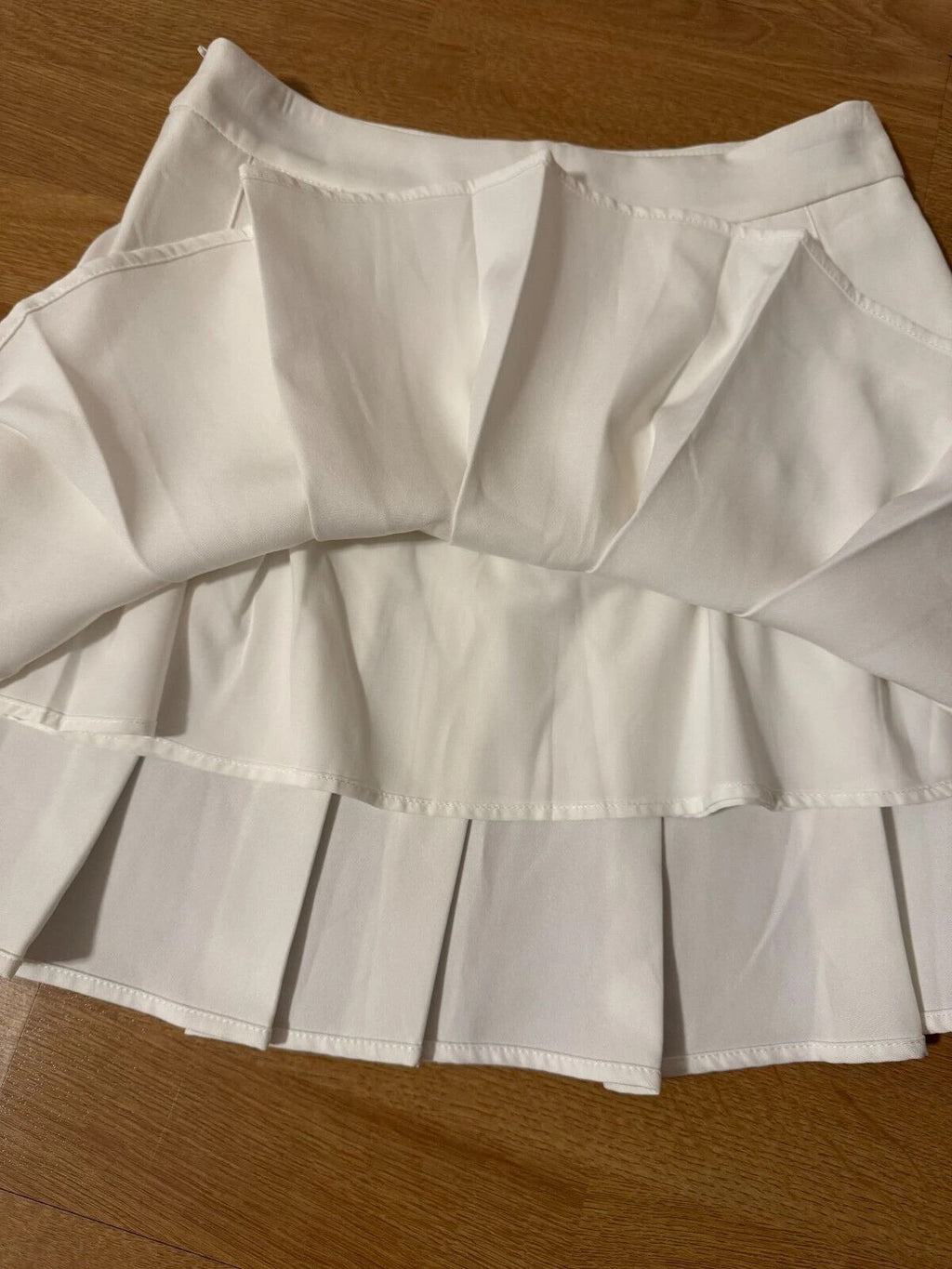 SheIn white short pleated skirt Size S